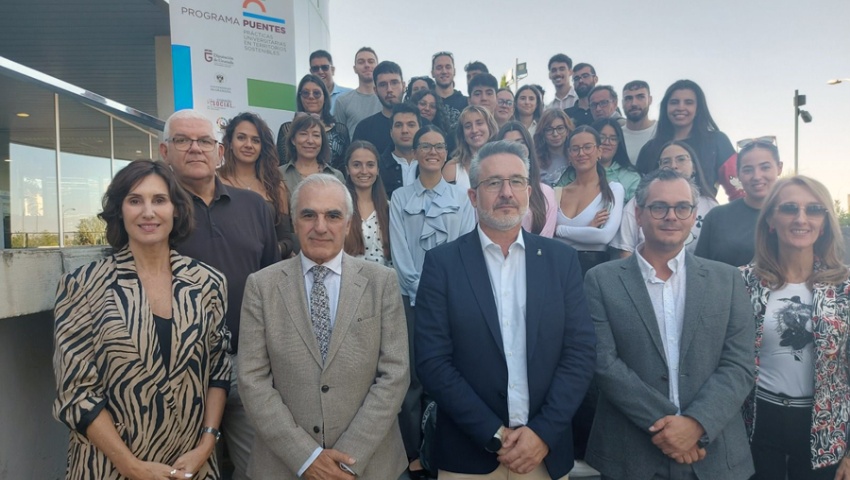 El programa Puentes de Diputación desarrolla 87 proyectos de desarrollo local con la ayuda de 87 estudiantes de la UGR en sus 3 convocatorias