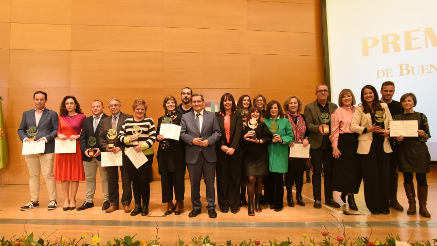 V Premios Social-Dipgra: reconocimiento de la Diputación a municipios, entidades y profesionales por su labor en el ámbito de los servicios sociales