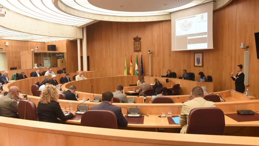Diputación aprueba destinar 11 millones para inversiones extraordinarias en los municipios y otros 4, para ayudas de urgencia social