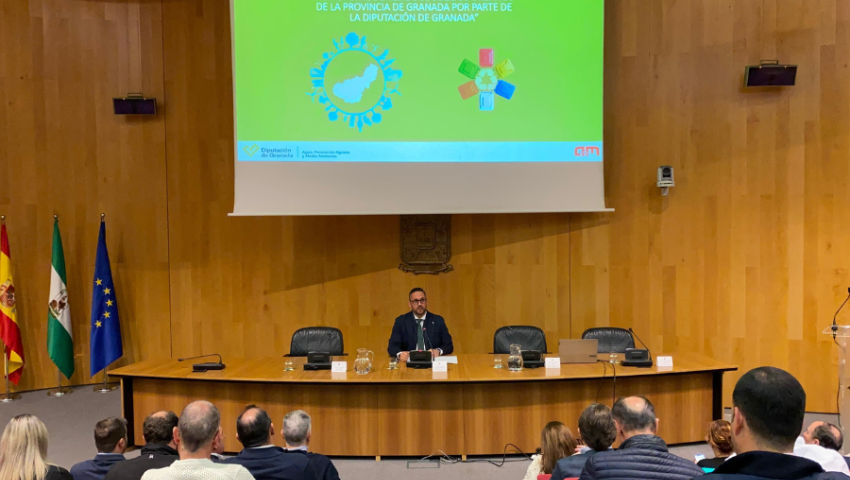Diputación expone a los ayuntamientos de la provincia las claves económicas del futuro Servicio Provincial de Recogida de Residuos