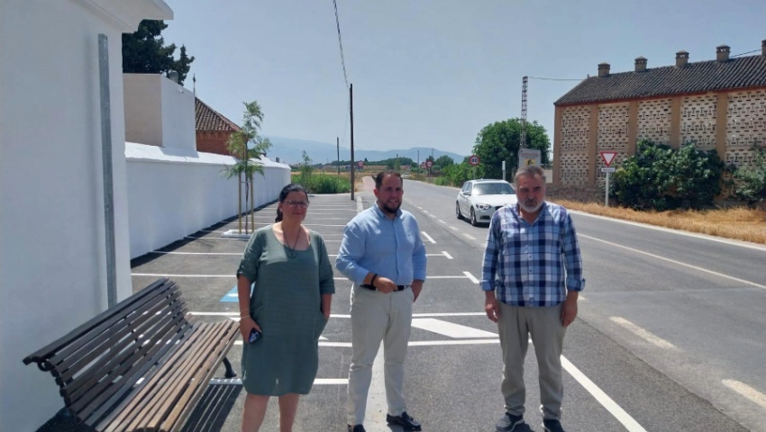 Finalizan las obras de mejora en la carretera GR 3313 y en los accesos al cementerio de Santa Fe
