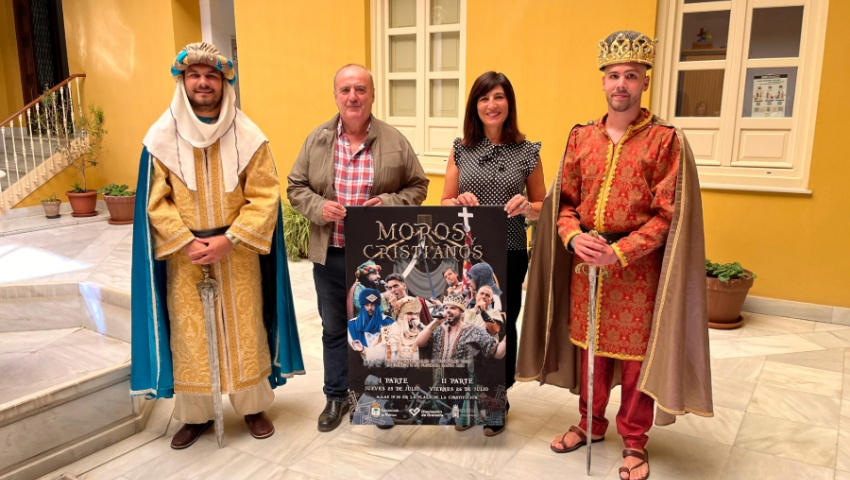 Molvízar celebra su histórica fiesta de Moros y Cristianos con el apoyo de Diputación