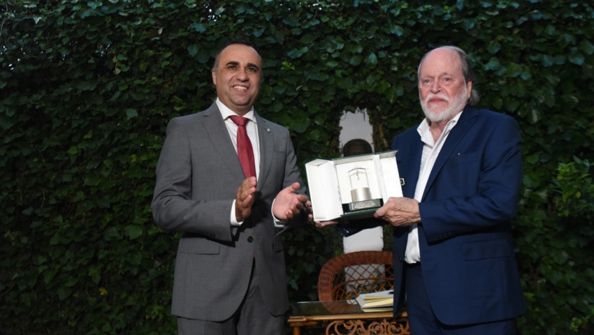 Diputación entrega el Pozo de Plata al hispanista estadounidense Allen Josephs
