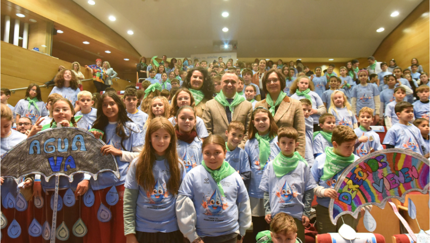 Se conmemora el Día Mundial de la Infancia con actividades para escolares de la provincia