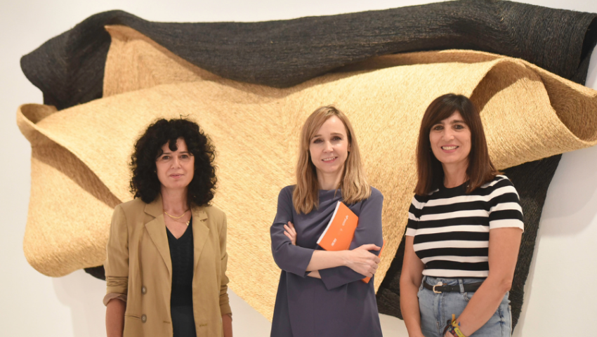 Condes de Gabia abre la temporada de exposiciones con ‘Hebras y urdimbres’, un homenaje al arte textil y la naturaleza