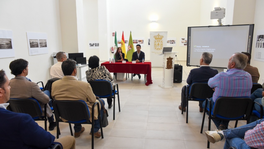 Diputación presenta a los alcaldes el proyecto de digitalización para 172 municipios de menos de 20.000 habitantes