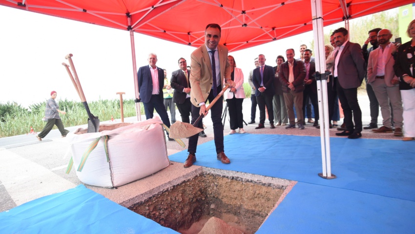 Motril inicia las obras del desdoblamiento de la calzada en el Camino de las Ventillas