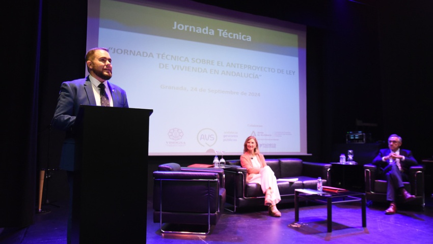 Expertos debaten en Granada el futuro de la vivienda en Andalucía con vistas a la nueva legislación