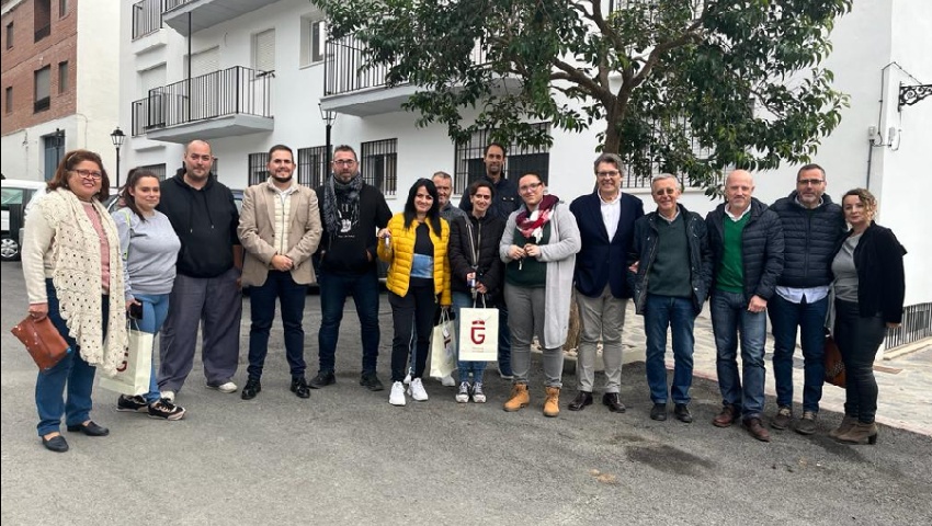 Se impulsa la construcción de viviendas que ayuden a fijar a la población en los municipios de Granada