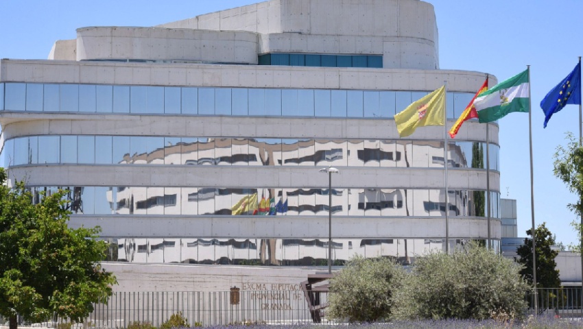 Granada se suma a la Hora del Planeta 2024
