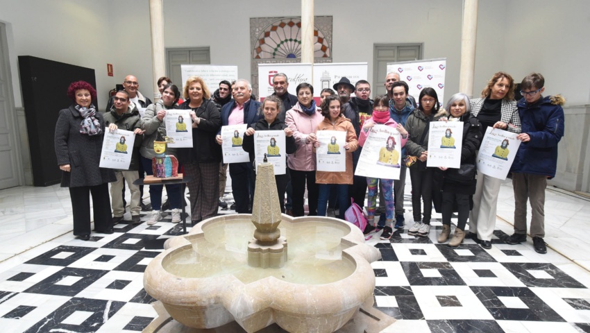 Esculturas, música y poesía se unen en la exposición “Huellas en el barro. Otra mirada hacia Federico García Lorca”