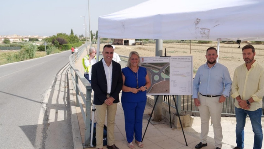 La construcción de una glorieta en la GR 3306 se impulsa para mejorar la movilidad y la seguridad vial en Las Gabias