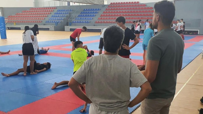 La Ciudad Deportiva de Diputación acoge un campus de pretemporada de kárate