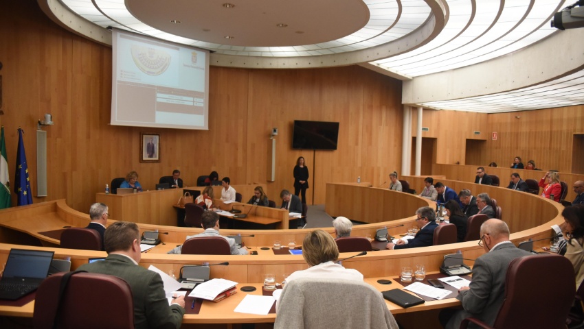 Diputación aprueba asumir la tasa por la gestión de impuestos a los ayuntamientos para paliar los efectos de la inflación