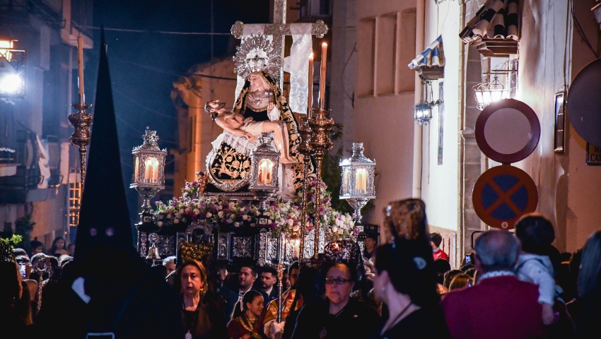 Rodríguez estará presente en la apertura de la Semana Santa Decana de Granada