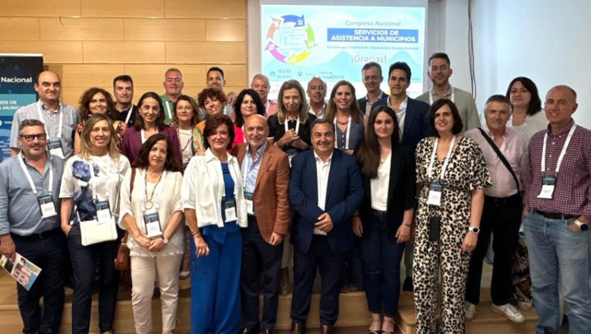 Diputación recibe el premio a ‘Mejor idea innovadora’, por la Gestión Municipal de Actividades Económica