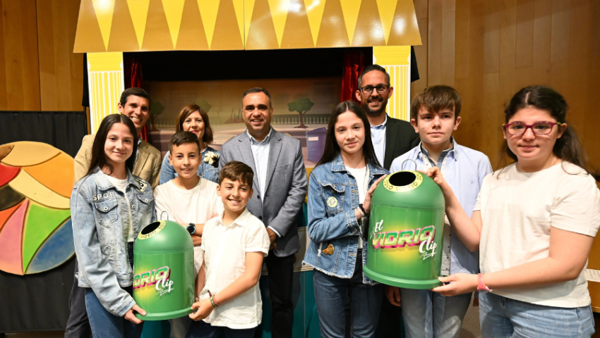 Más de 150 escolares participan en los premios del concurso ‘El Vidrioclip’