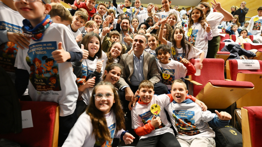 ‘ON a la Diversión. OFF al Ciberbullying’