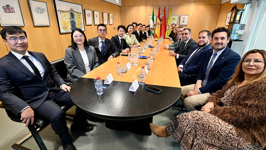 Empresarios chinos visitan Granada en el marco de trabajo iniciado por Rodríguez hace un año en el país asiático
