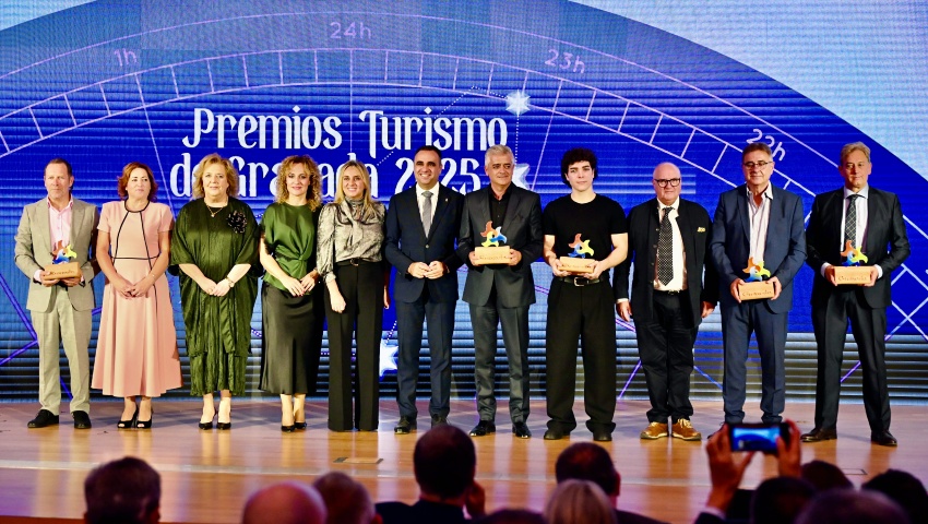 ¿La sociedad de la nieve¿, ¿Andalucía Directo¿, el Camping Don Cactus, el Ayuntamiento de Castril y la Asociación de Cuevas de Andalucía, Premios Turismo de Granada 2025