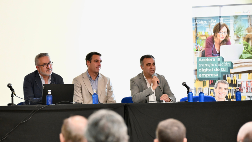 Más de 1.000 beneficiarios reciben ayuda de la Oficina Acelera Pyme de la Diputación para la transformación digital de sus negocios