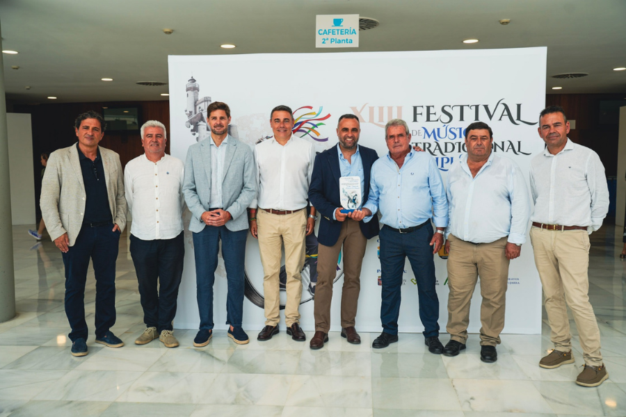Rodríguez destaca el Festival de Música Tradicional de La Alpujarra como un referente en la conservación de las raíces de la comarca