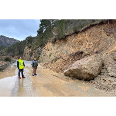 Adjudicada la primera obra de emergencia para reparar la carretera de Dúdar por 506.441 euros