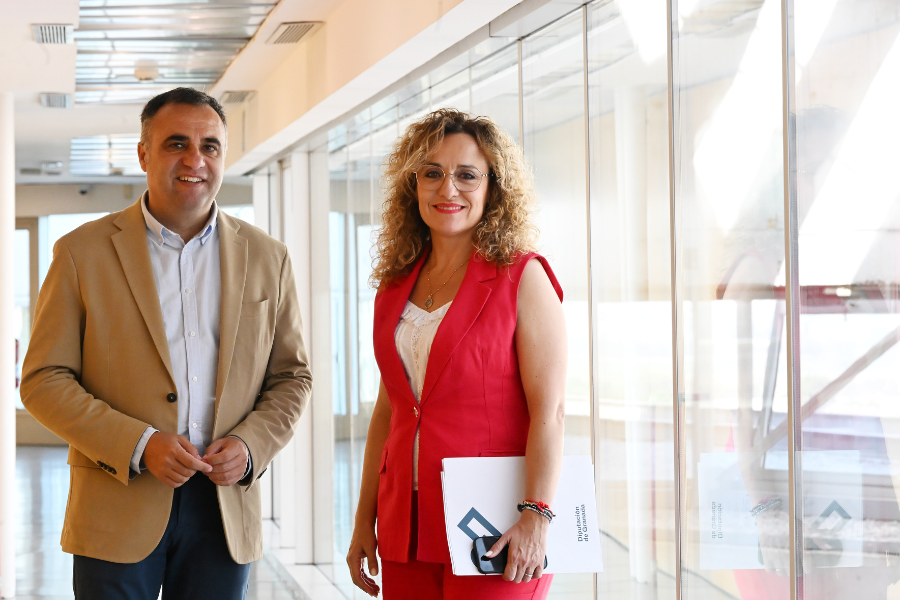 Diputación adjudica a Vueling los contratos para las nuevas conexiones aéreas con Bilbao y Valencia