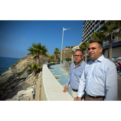 Invertidos cerca de 246.000 euros en la mejora y modernización del Paseo de Cotobro de Almuñécar