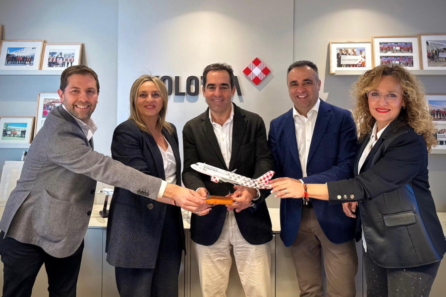 Impulsada la primera conexión aérea entre Granada y Portugal con un nuevo vuelo a Oporto que operará Volotea