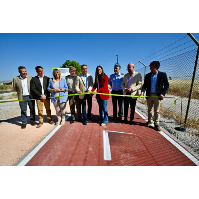 Inaugurado el gran paseo ciclopeatonal que conecta Ogíjares y Las Gabias alrededor de la Base Aérea