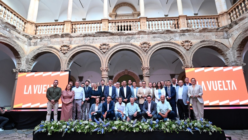Granada se prepara para el desenlace de La Vuelta desde el Castillo de La Calahorra