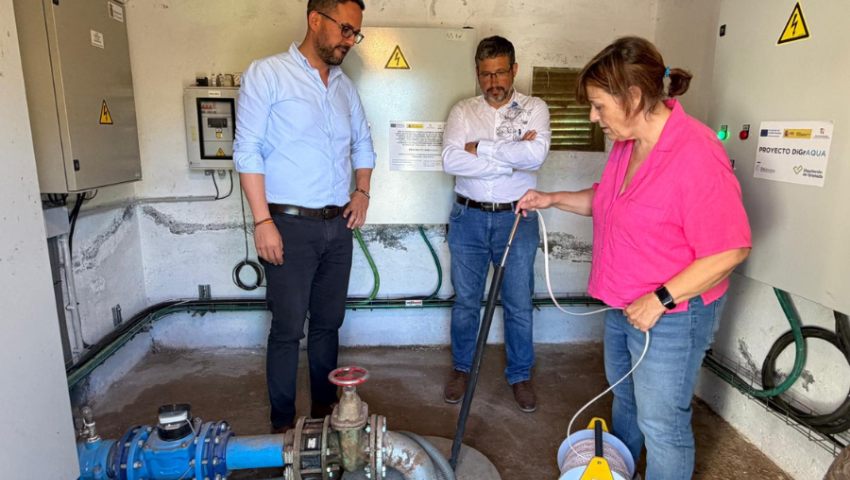 Diputación avanza en Beas de Granada y Benalúa de las Villas las obras para reducir fugas y fraudes en el abastecimiento de agua