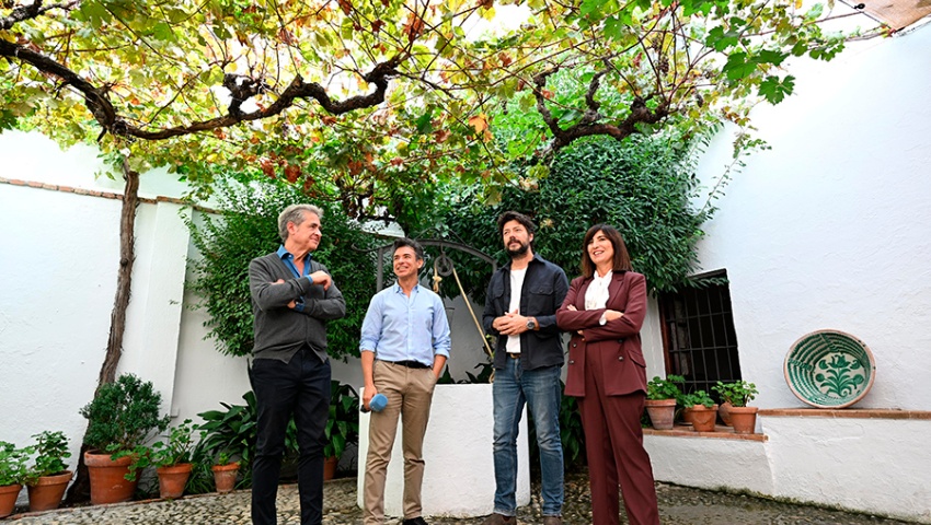 Álvaro Morte presenta en Granada ‘La Voz Quebrada’, la película-documento sobre el último amor de Lorca