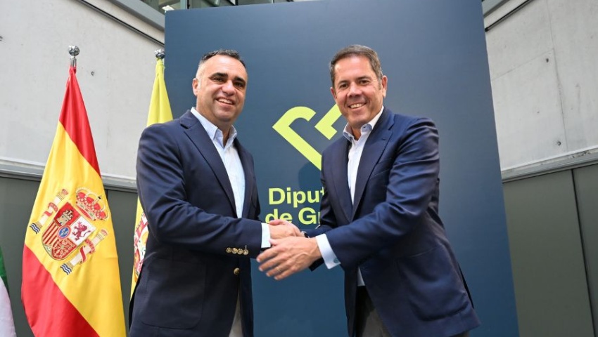 Firmado el convenio para impulsar el relevo generacional en las empresas de los municipios de la provincia