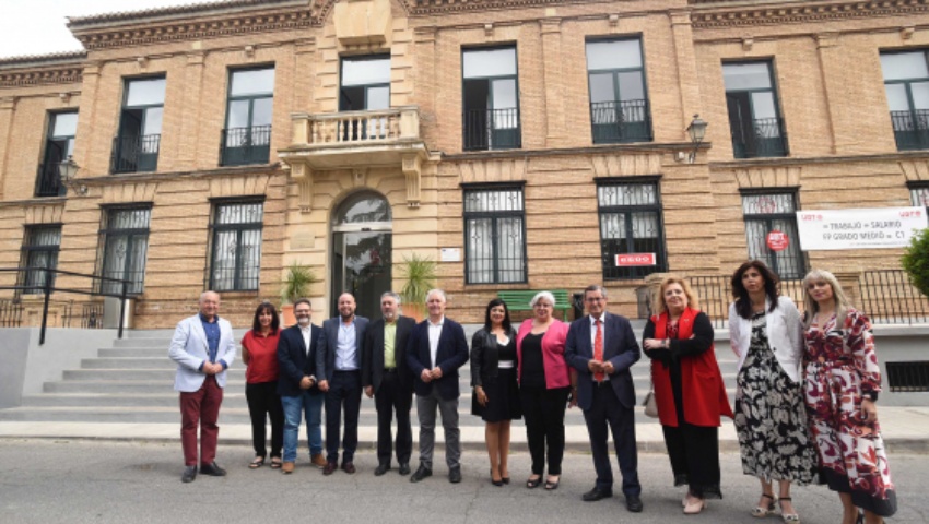 De leprosería a hospicio: la Casa Cuna acoge una exposición sobre la historia de los edificios de los Centros Sociales de la Diputación