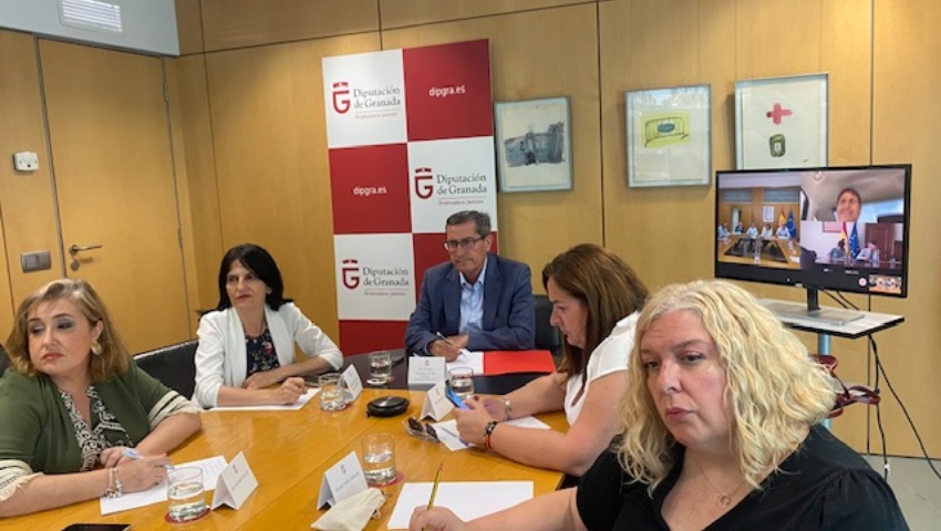Entrena califica de "muy positiva y constructiva" la reunión sobre las canalizaciones de Rules
