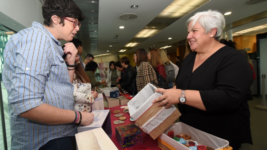 Mercadillo Solidario en la Diputación