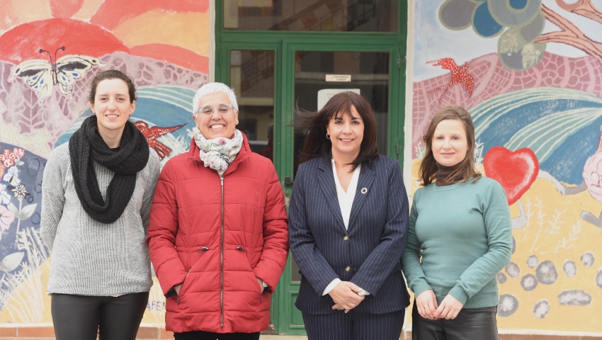 La diputada de Bienestar Social visita en Baza la sede de la Asociación de Salud Mental Afemagra