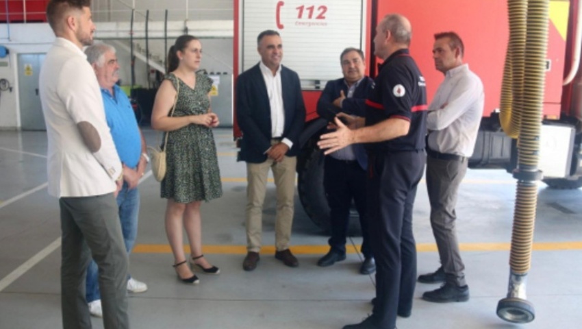 El presidente visita el parque de bomberos de Cádiar