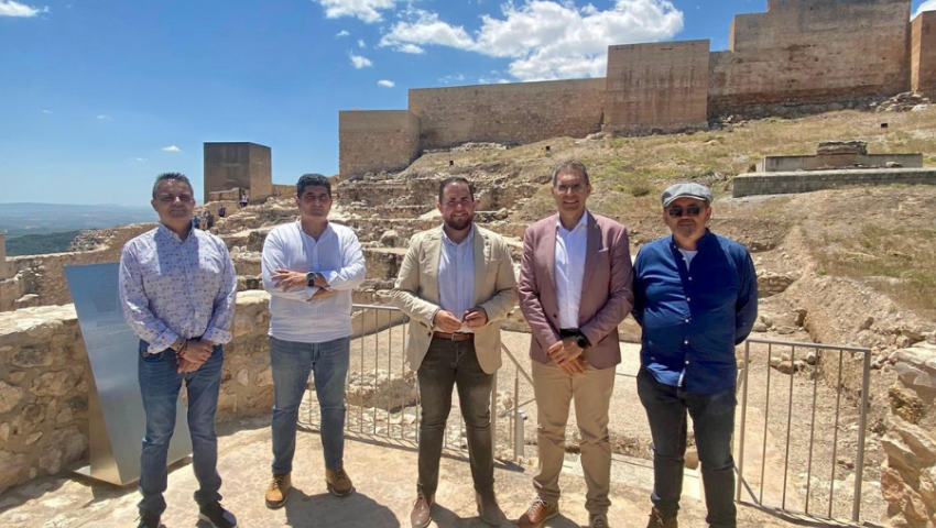 20.000 euros para impulsar la puesta en valor del castillo de Íllora