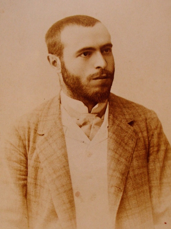 Ganivet con 25 años