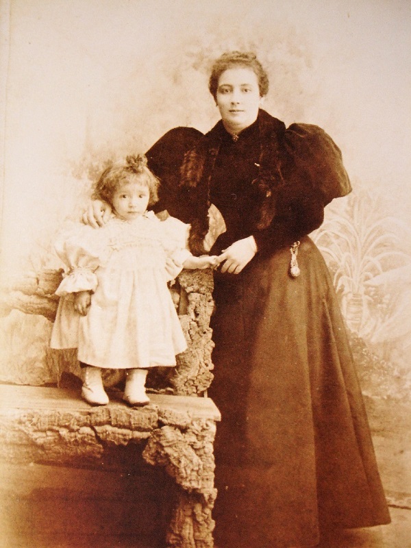 Amelia Roldán y Ángel Tristán